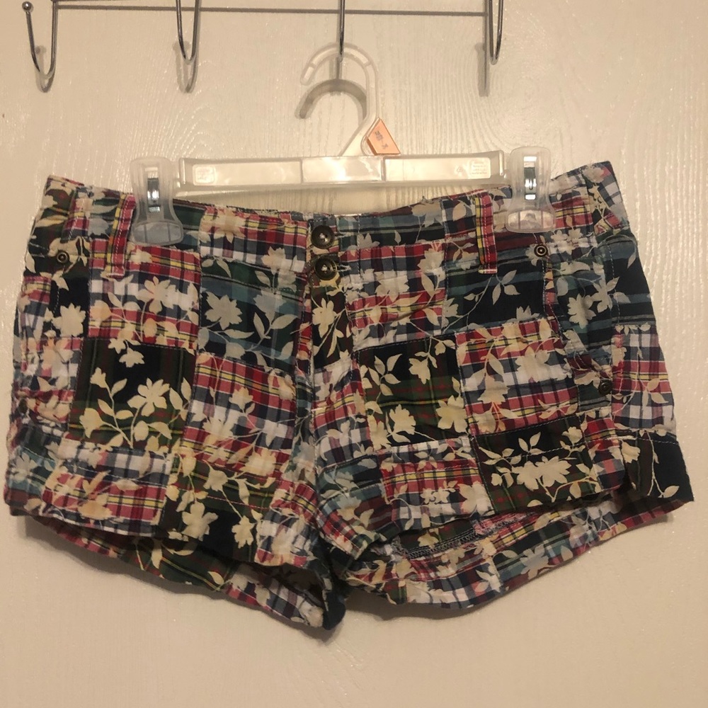 American Eagle shorts size 6